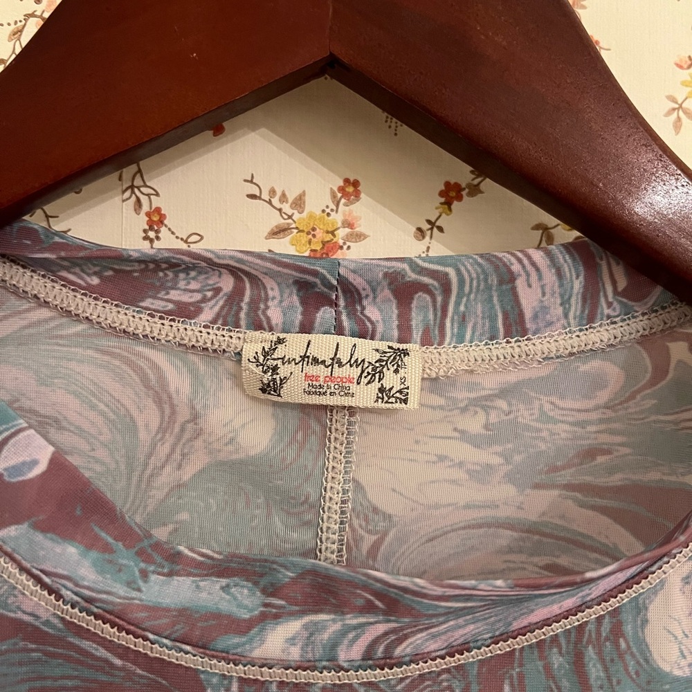 Free People long sleeve top - Picture 2 of 4